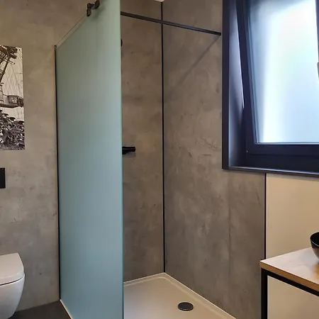 8a Schlossterrassen Apartment Pouch